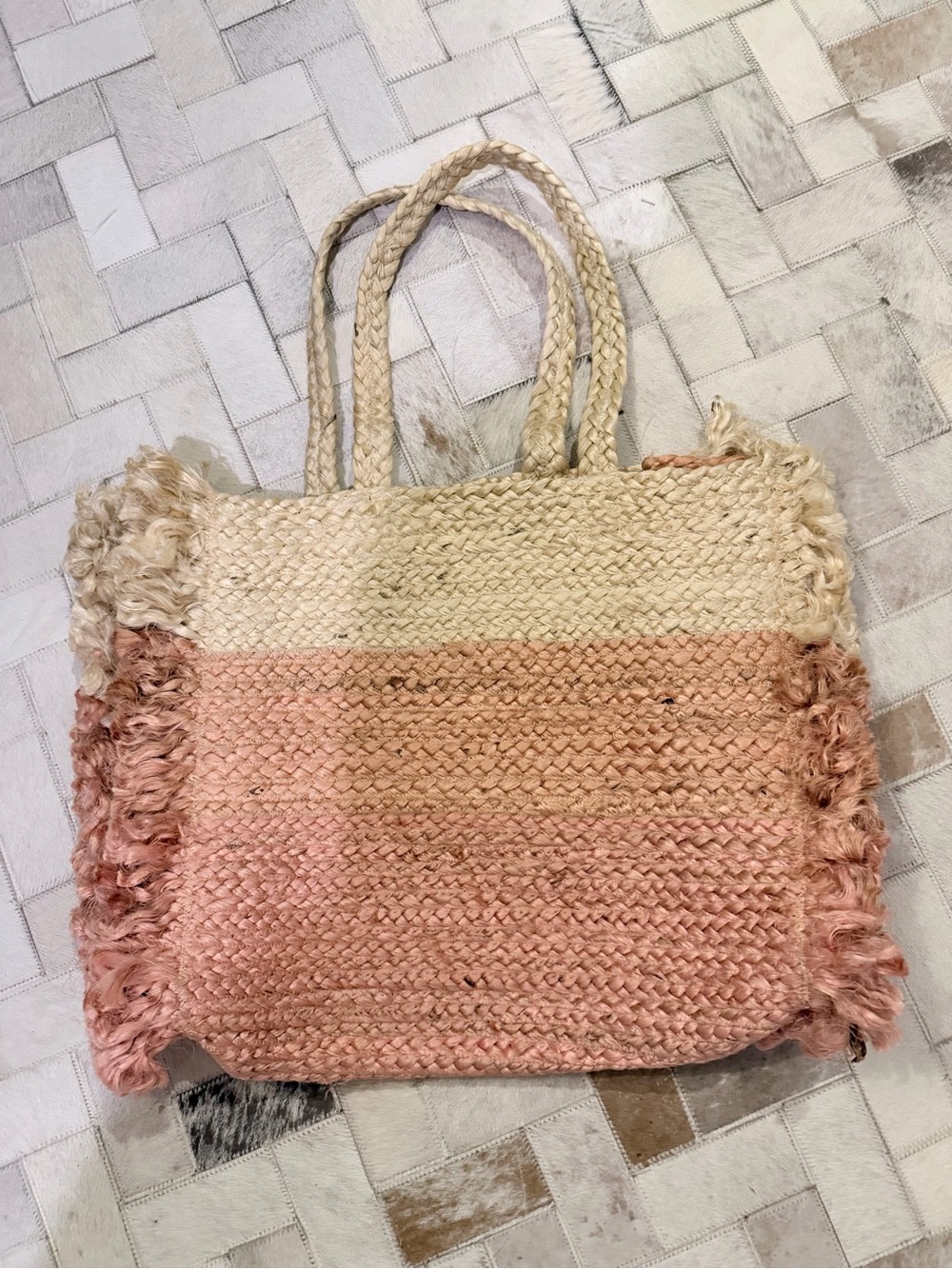 Woven Jute Straw Ombre Pink Tote Bag